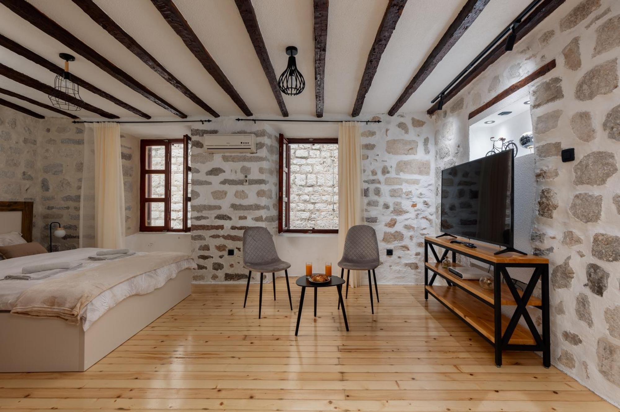 Quince&Sparkle Apartments Old Town Kotor Exterior foto