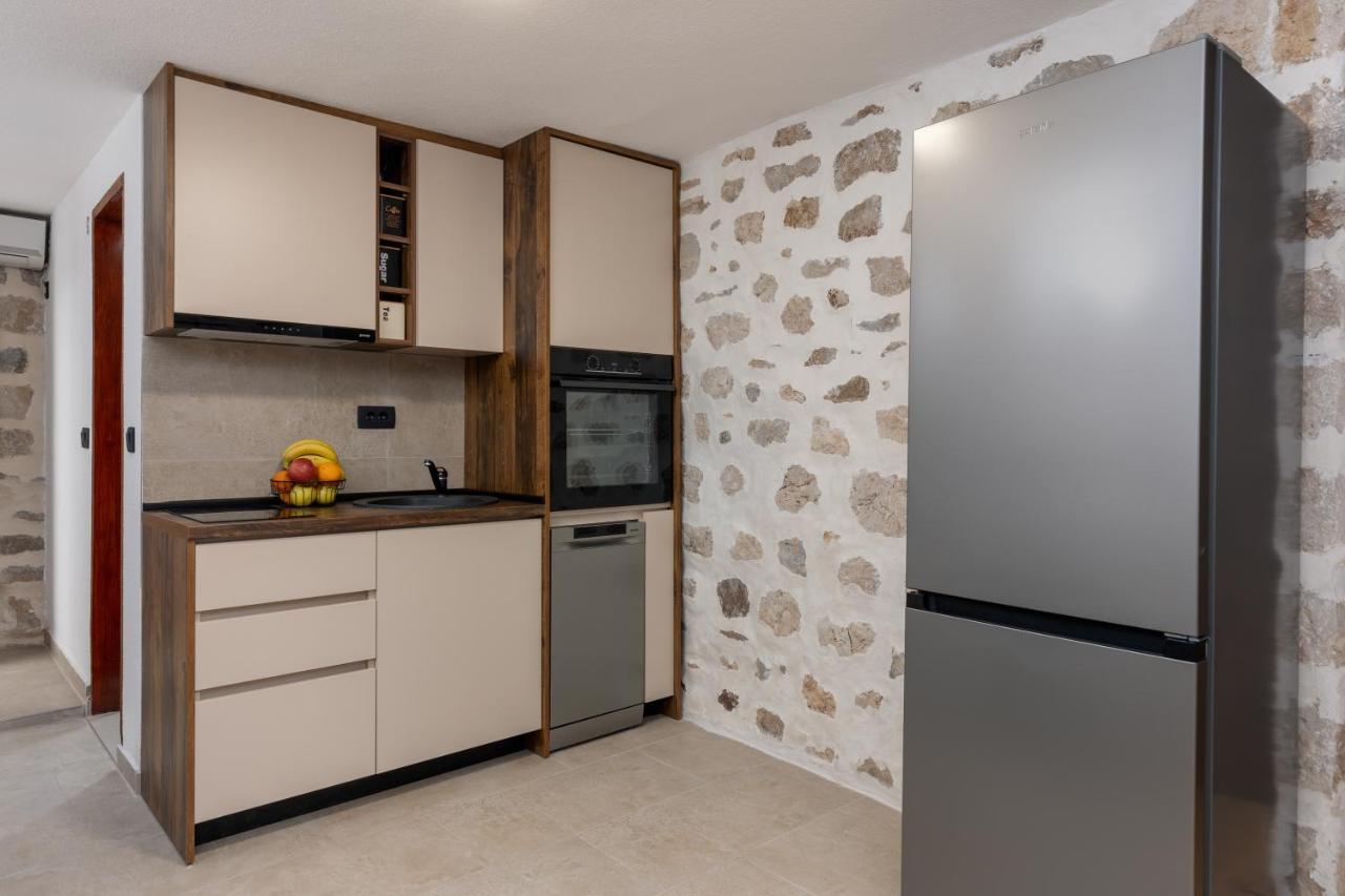 Quince&Sparkle Apartments Old Town Kotor Exterior foto