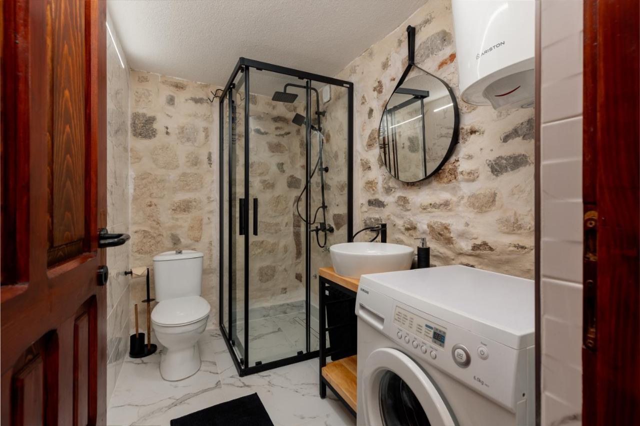 Quince&Sparkle Apartments Old Town Kotor Exterior foto