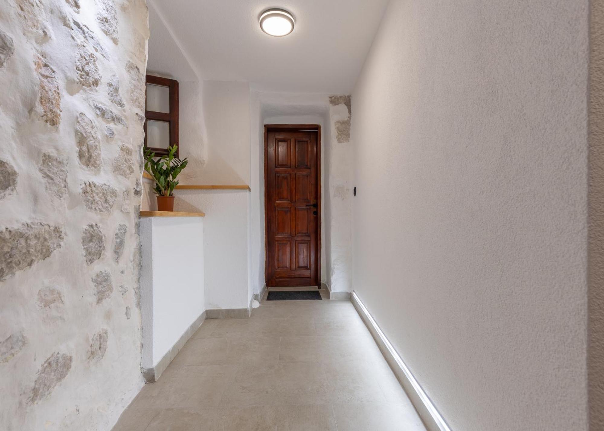 Quince&Sparkle Apartments Old Town Kotor Habitación foto